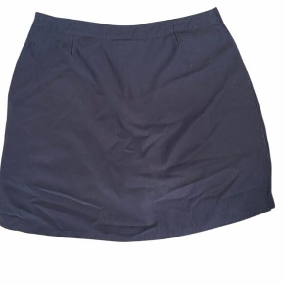 Patagonia Black 'Duway' skort skirt size 12. - Picture 2 of 5